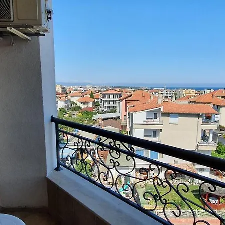 Vp Emilia Romana Apartmán Ravda